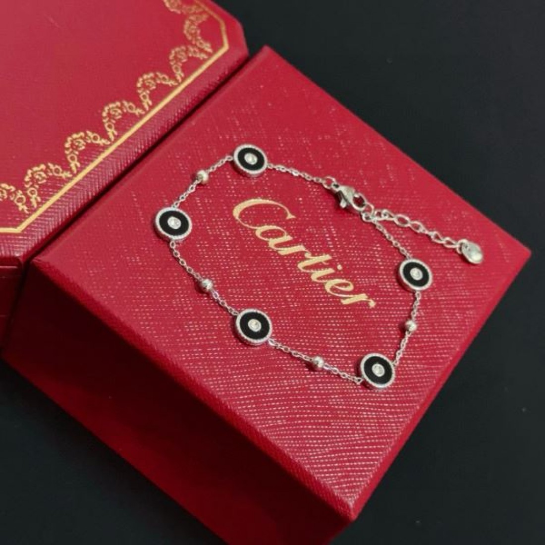 定番 ハイブランド 洗練 CARTIER カルティエ コピー ブレスレット 万能