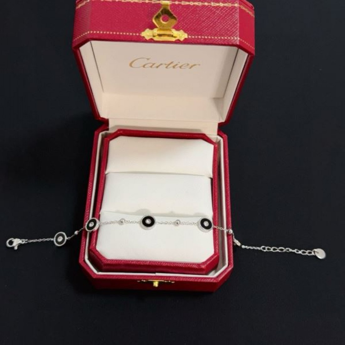 定番 ハイブランド 洗練 CARTIER カルティエ コピー ブレスレット 万能