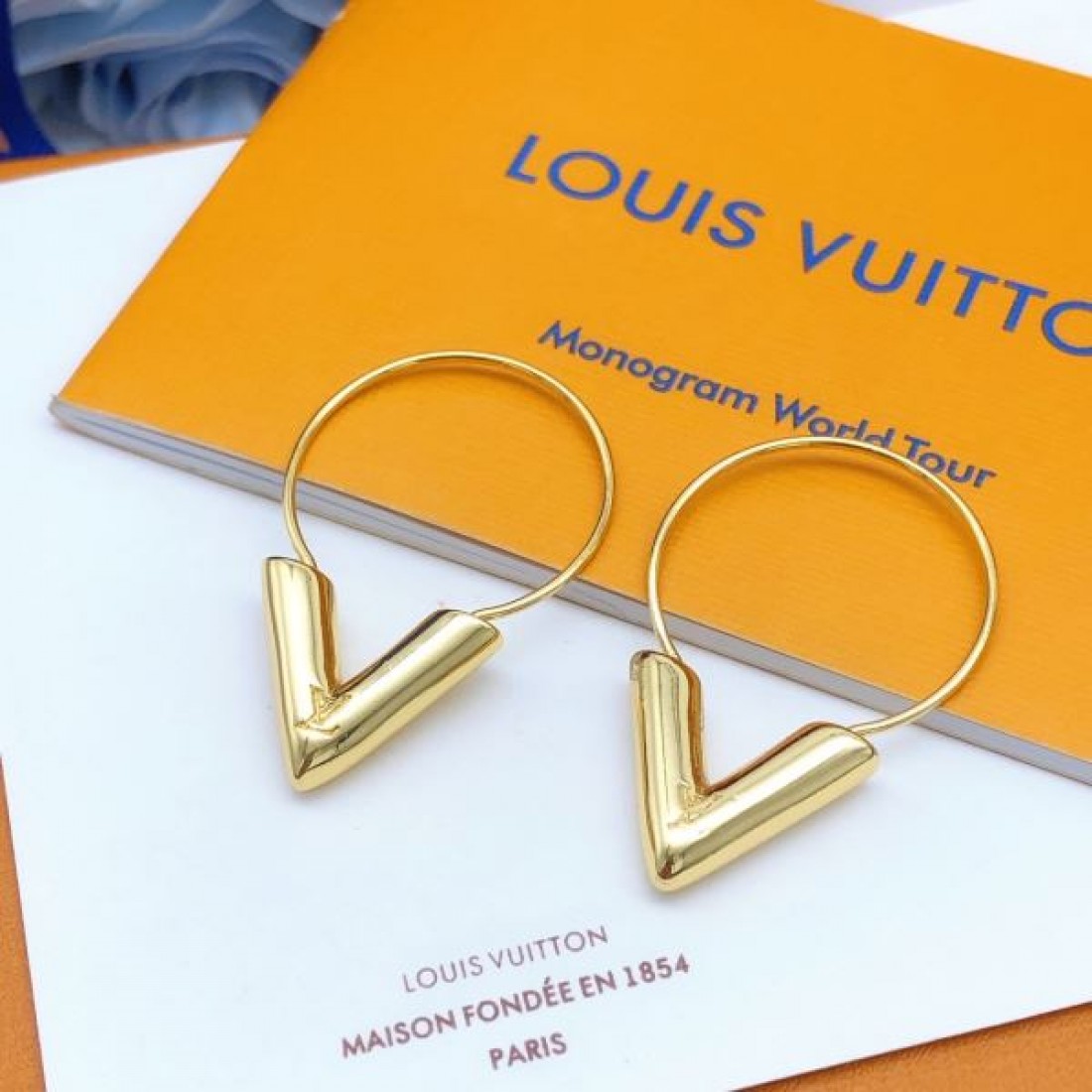 モード LOUIS VUITTON ルイヴィトン スーパーコピー イヤリング 存在感 上品 人気