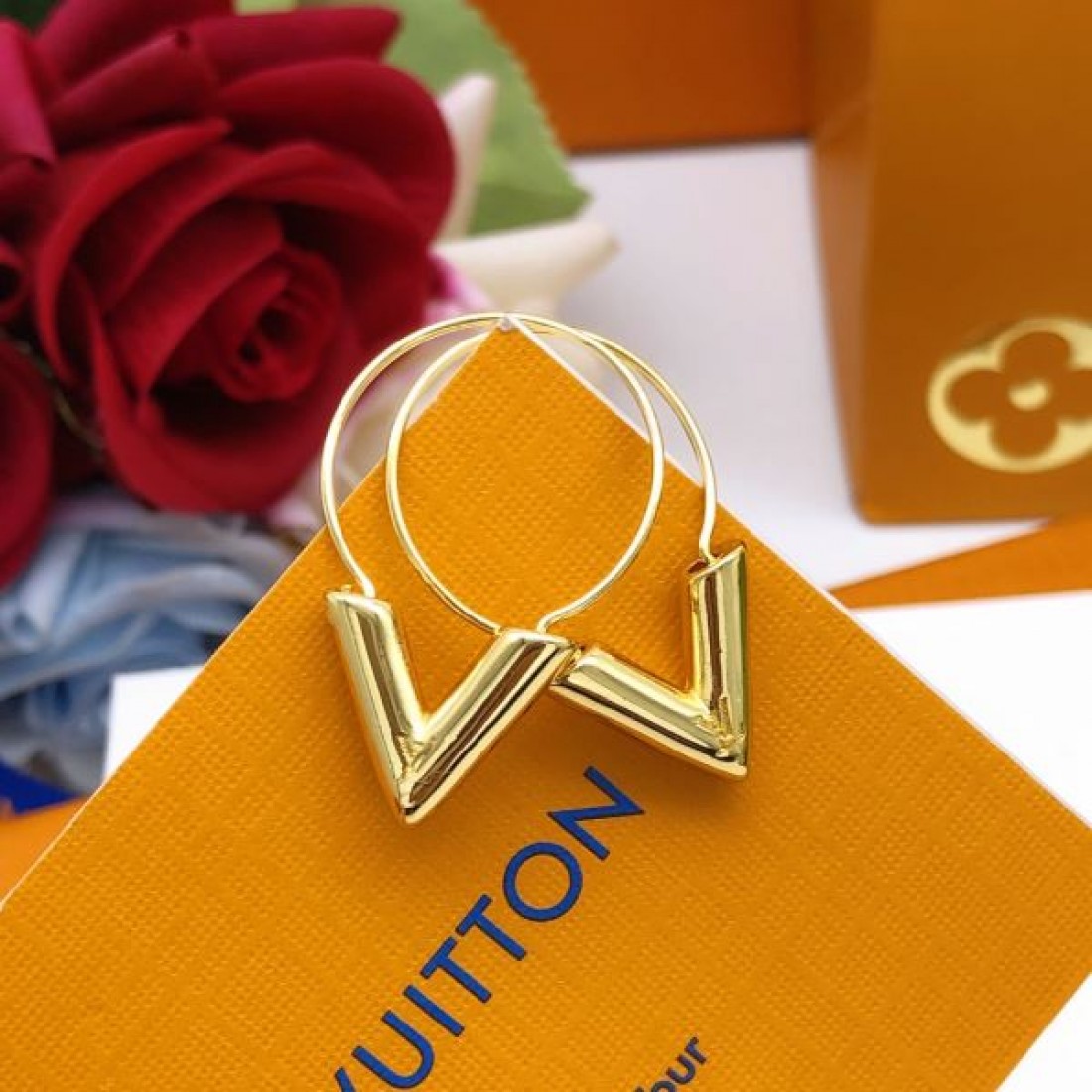 モード LOUIS VUITTON ルイヴィトン スーパーコピー イヤリング 存在感 上品 人気