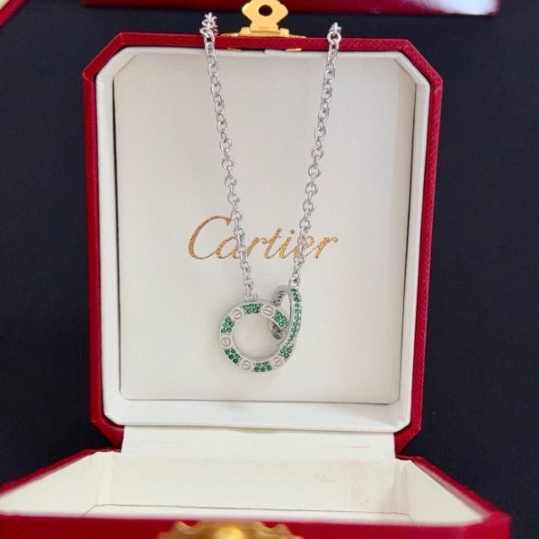 高級感 CARTIER カルティエ スーパーコピー ネックレス 洗練 エレガント 人気