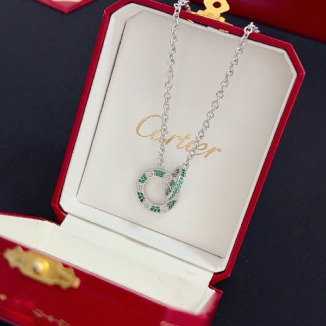 高級感 CARTIER カルティエ スーパーコピー ネックレス 洗練 エレガント 人気