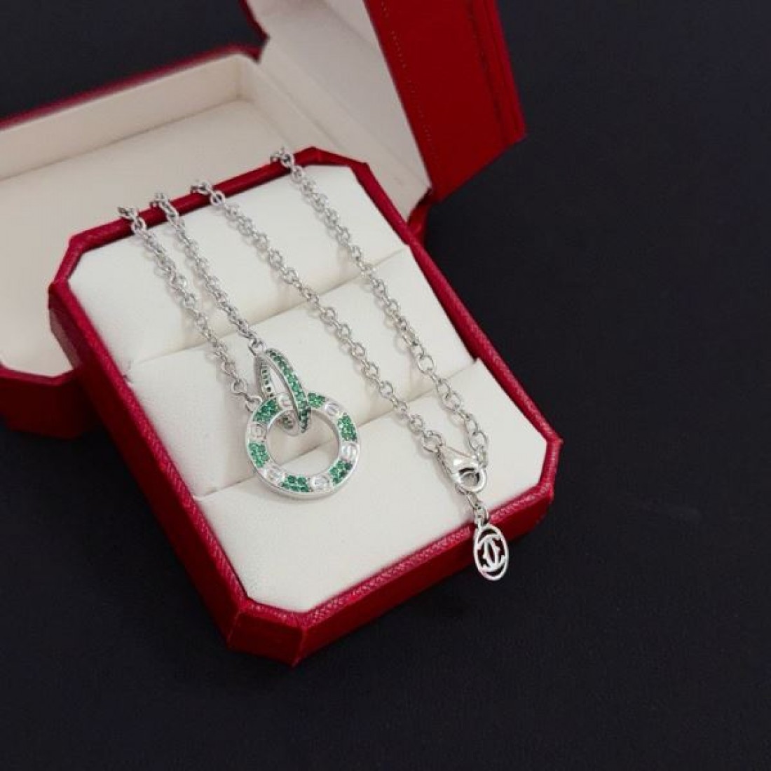 高級感 CARTIER カルティエ スーパーコピー ネックレス 洗練 エレガント 人気