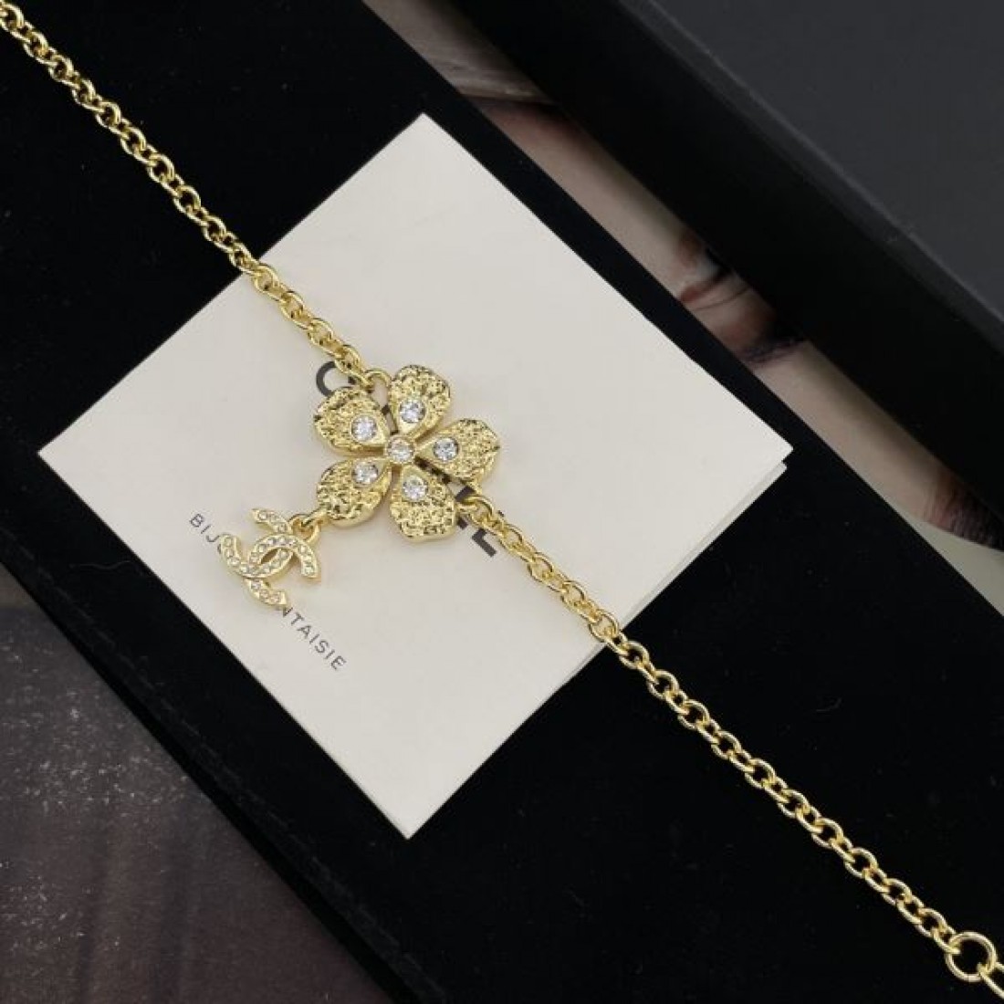 洗練 シンプル 上質 CHANEL シャネル コピー ブレスレット 高評価 人気