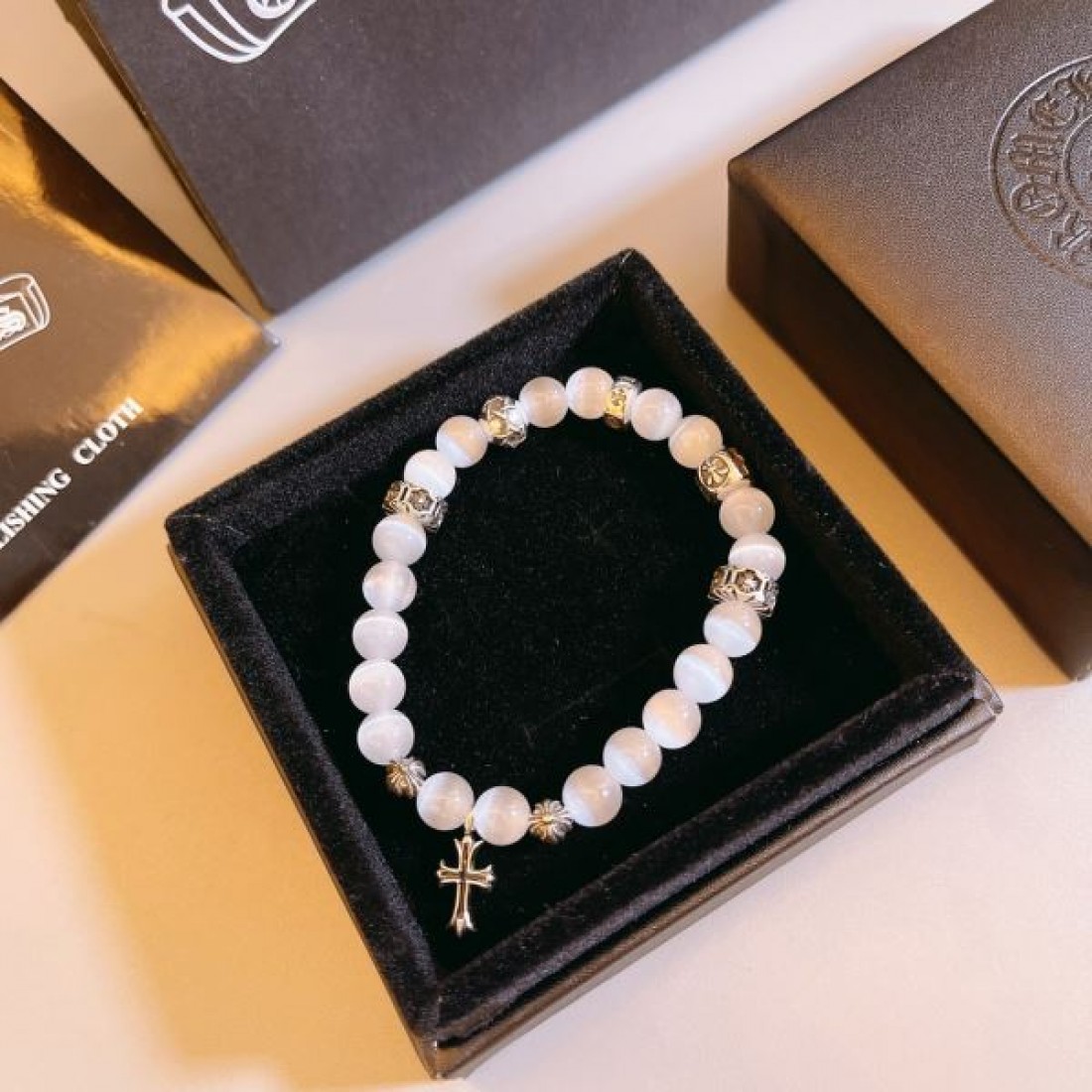 クール 高級感 洗練 CHROME HEARTS コピー クロムハーツ ブレスレット 存在感