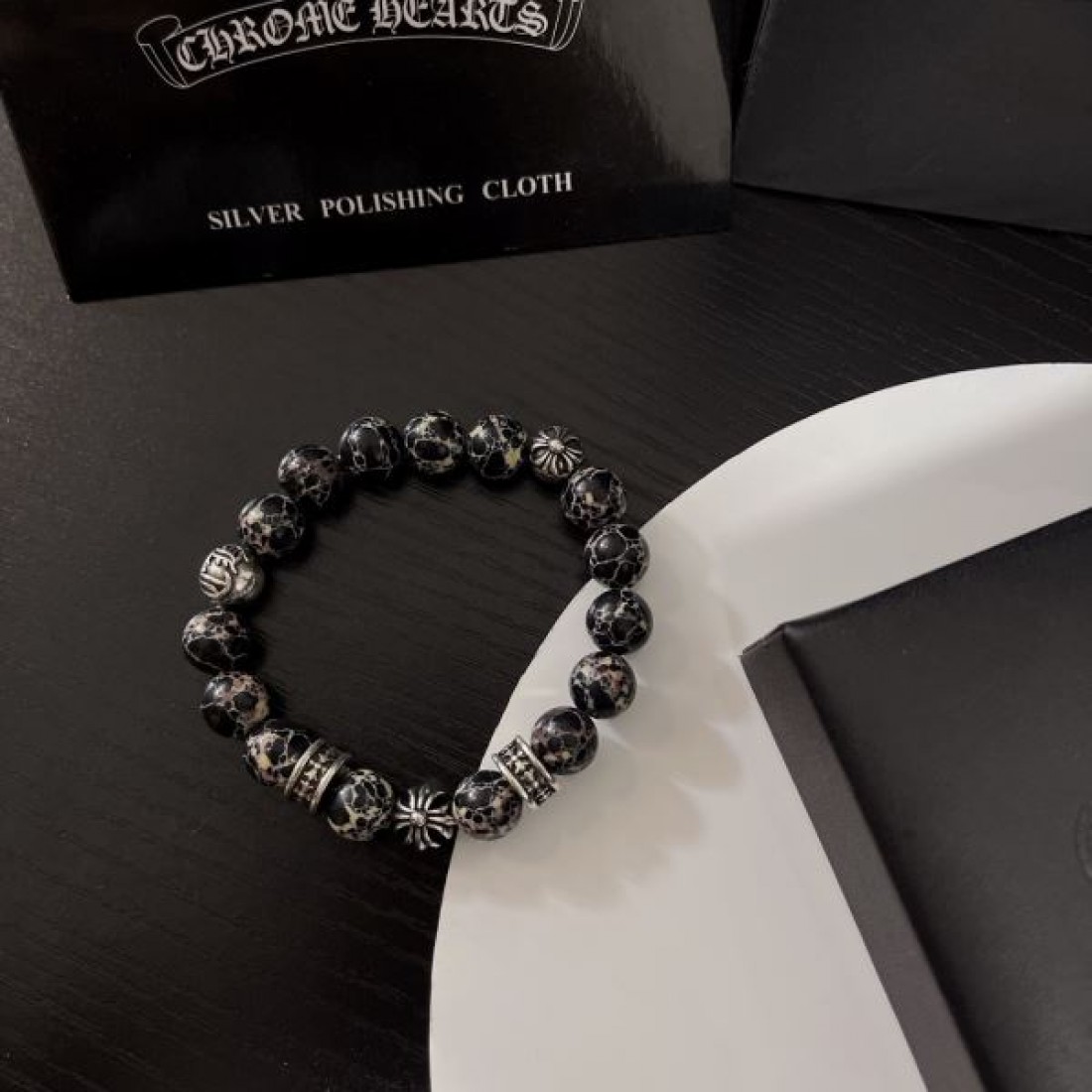 端正 上品 高級感 CHROME HEARTS コピー クロムハーツ ブレスレット クール メンズ向け