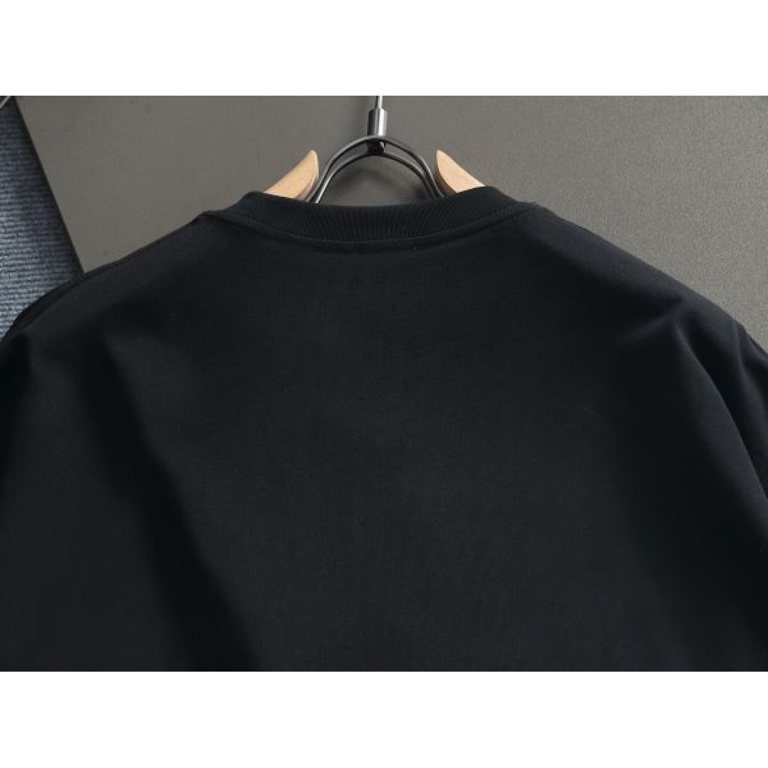 英国調 端正 上品 BURBERRY バーバリー コピー 半袖Tシャツ きれいめ 定番