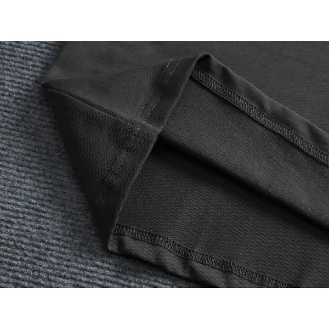 シンプル 上質 大人カジュアル BURBERRY バーバリー コピー 半袖Tシャツ 爽やか