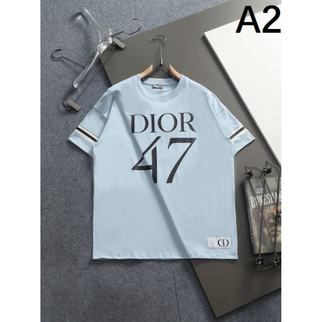 エレガント 気品 上質 DIOR ディオール コピー 半袖Tシャツ 華やか 洗練 人気