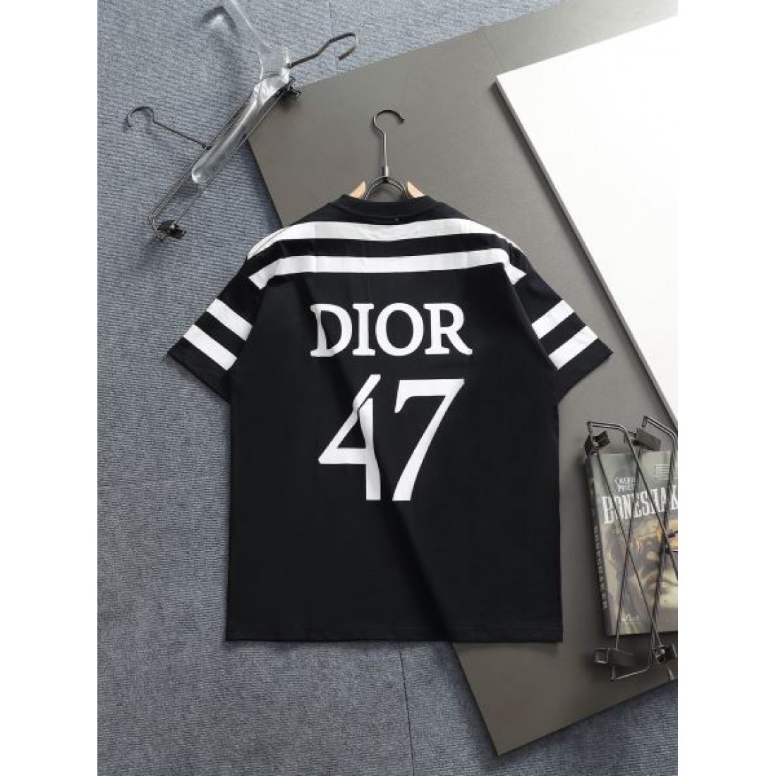  モダン シック 大人向け DIOR ディオール コピー 半袖Tシャツ 上品 旬 スマート