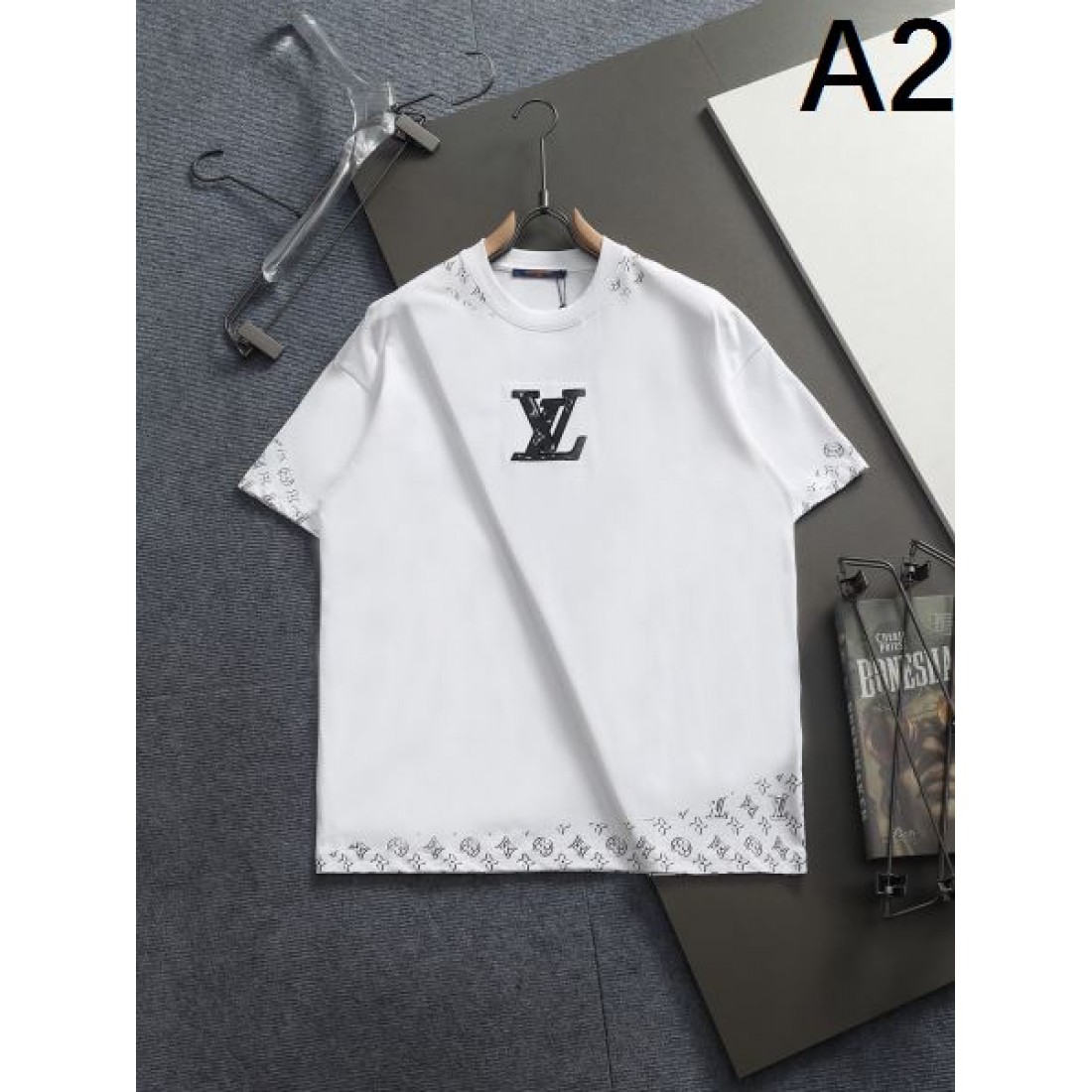 大人っぽい 抜け感 上質 LOUIS VUITTON ルイヴィトン コピー 半袖Tシャツ 高見え