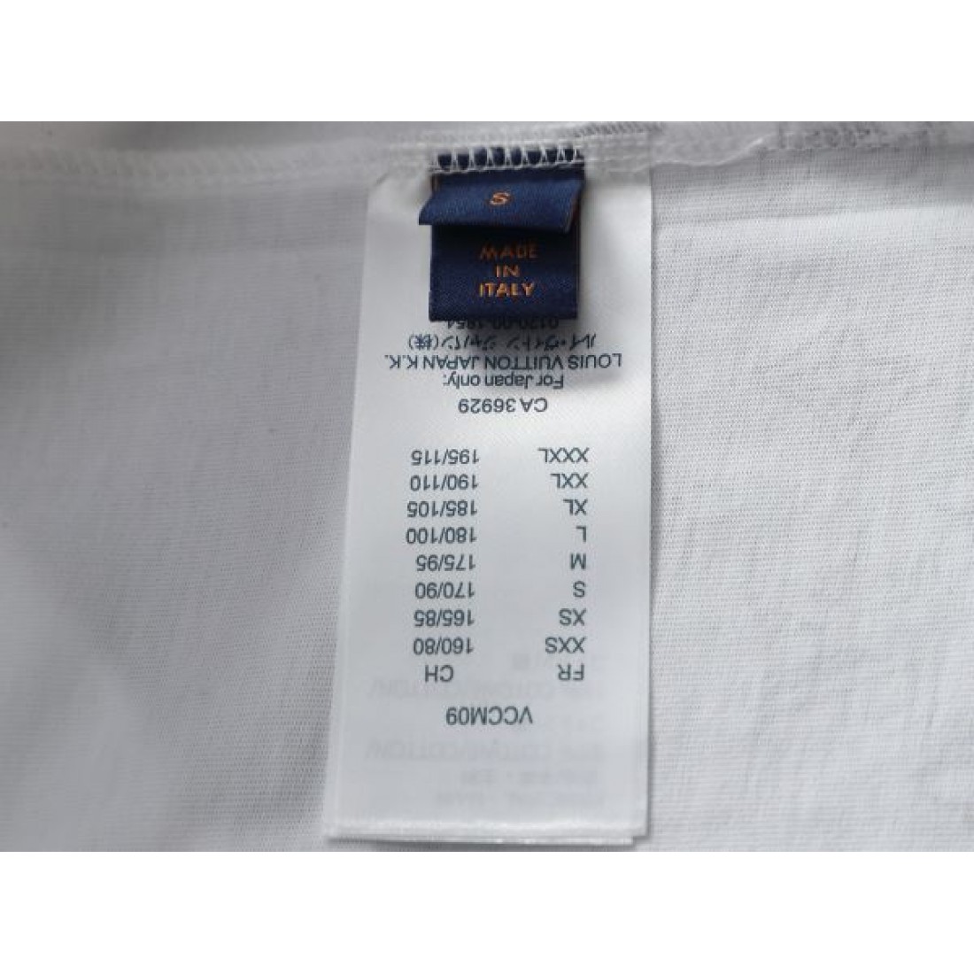 大人っぽい 抜け感 上質 LOUIS VUITTON ルイヴィトン コピー 半袖Tシャツ 高見え