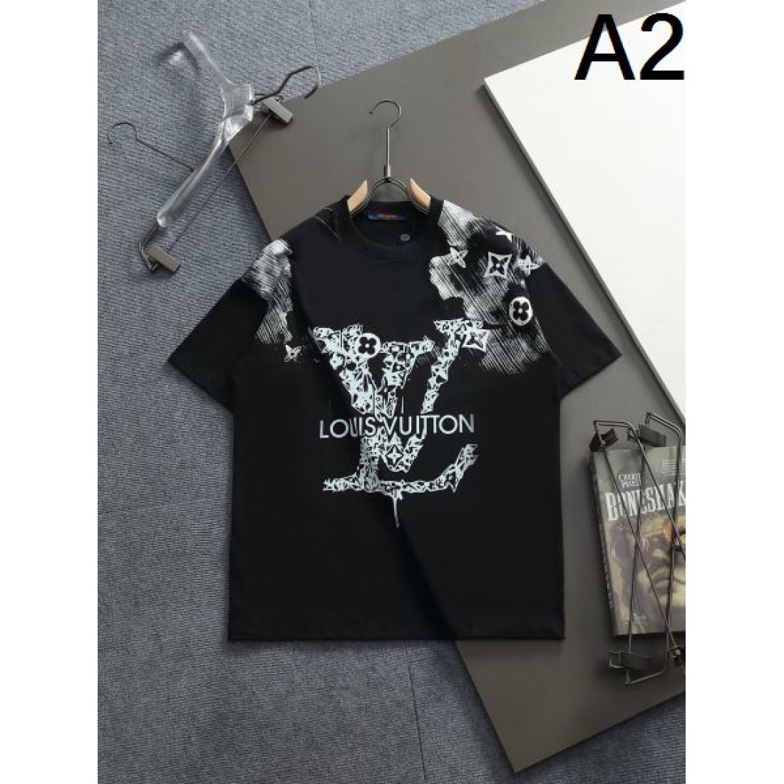 上質 余裕感 LOUIS VUITTON ルイヴィトン コピー 半袖Tシャツ 大人っぽい