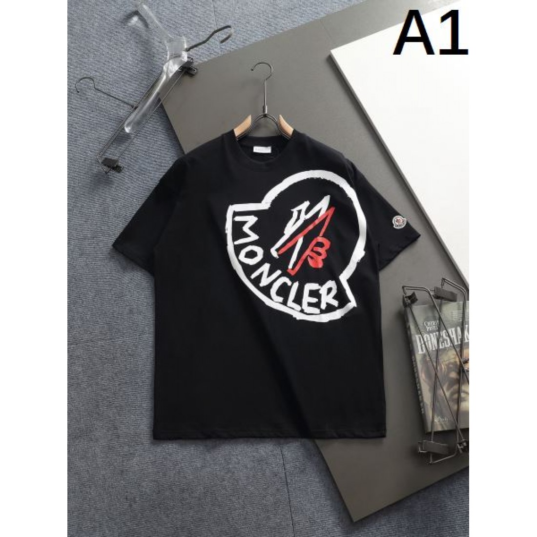 スポーティ 快適 MONCLER モンクレール コピー 半袖Tシャツ クール 使いやすい