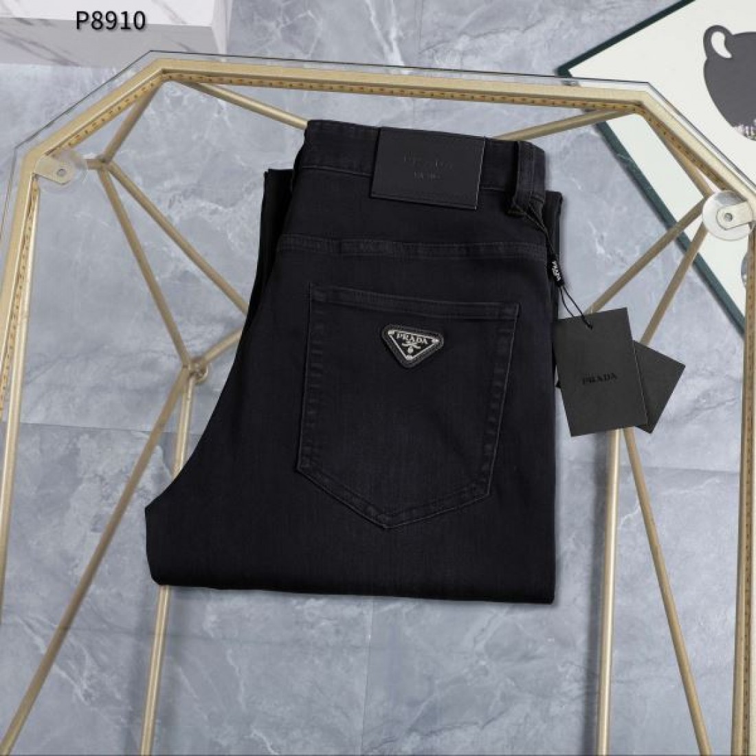 都会的 スマート 洗練 PRADA プラダ コピー ジーンズ おしゃれ 上品 注目