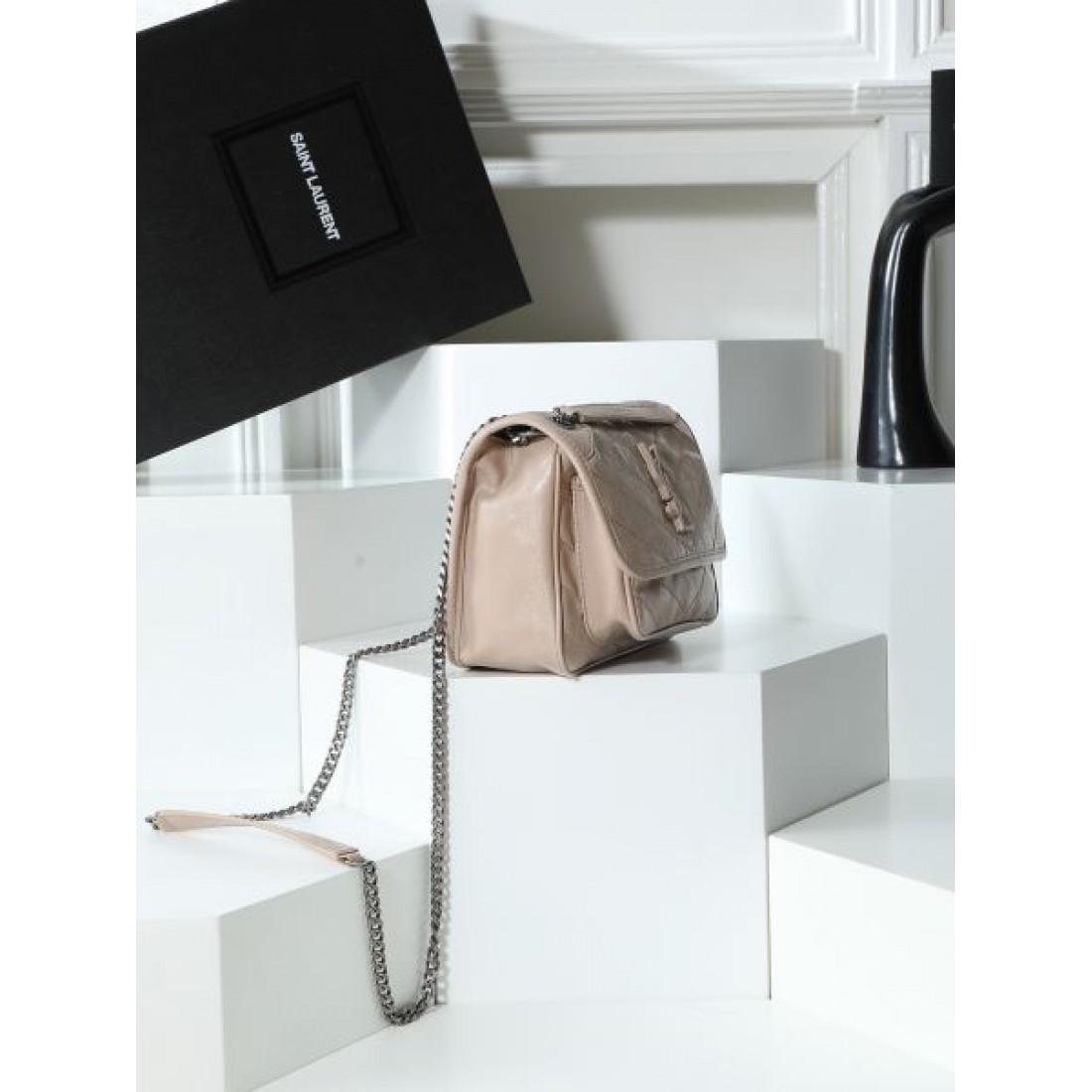 モダン 上品 イヴ サンローラン YSL コピー ショルダーバッグ 実用的 完成度高