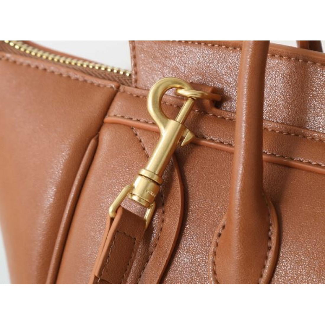 都会的 落ち着き セリーヌ CELINE コピー トートバッグ 軽量設計 品質安定