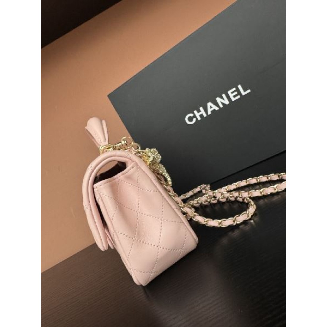高級感 優雅 シャネル CHANEL コピー トートバッグ 存在感抜群 完成度高
