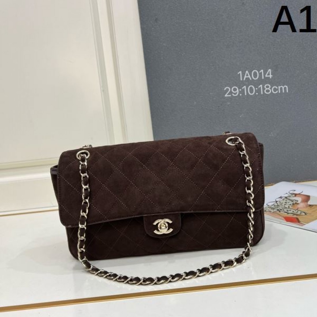 フェミニン 柔らか印象 シャネル CHANEL コピー トートバッグ 実用重視 安定感あり