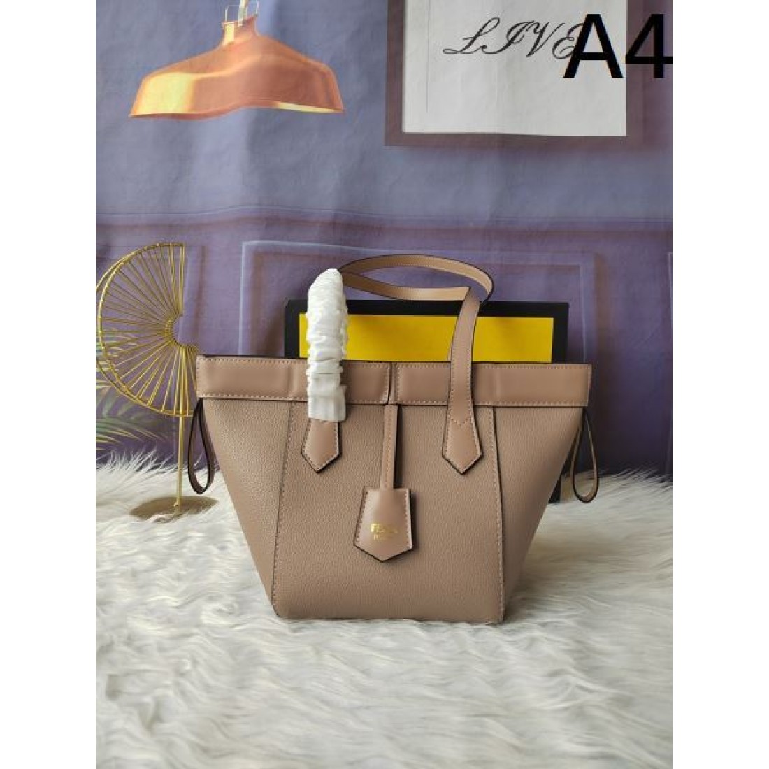 個性派 洗練デザイン フェンディ FENDI コピー トートバッグ コーデ映え 品質安定