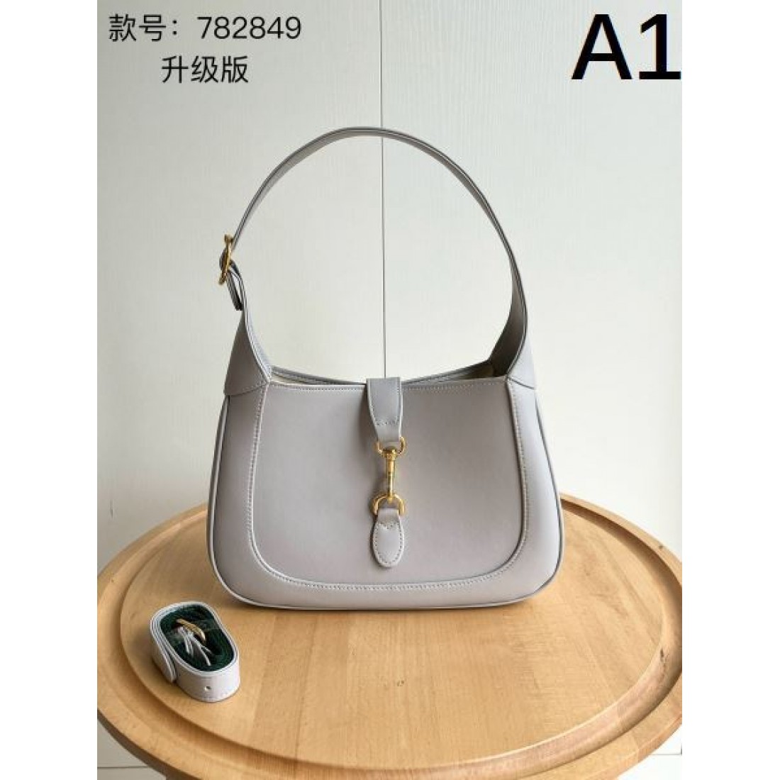 トレンド志向 シャープ印象 グッチ GUCCI コピー トートバッグ 仕上げ丁寧 実用重視