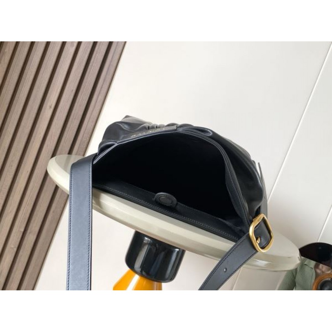 洗練 上品 ロエベ LOEWE コピー トートバッグ 高級感 収納力抜群