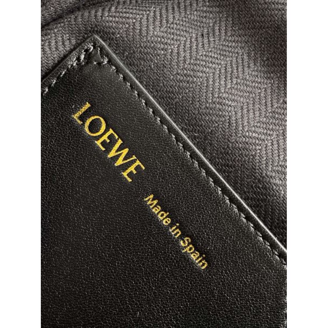 洗練 上品 ロエベ LOEWE コピー トートバッグ 高級感 収納力抜群