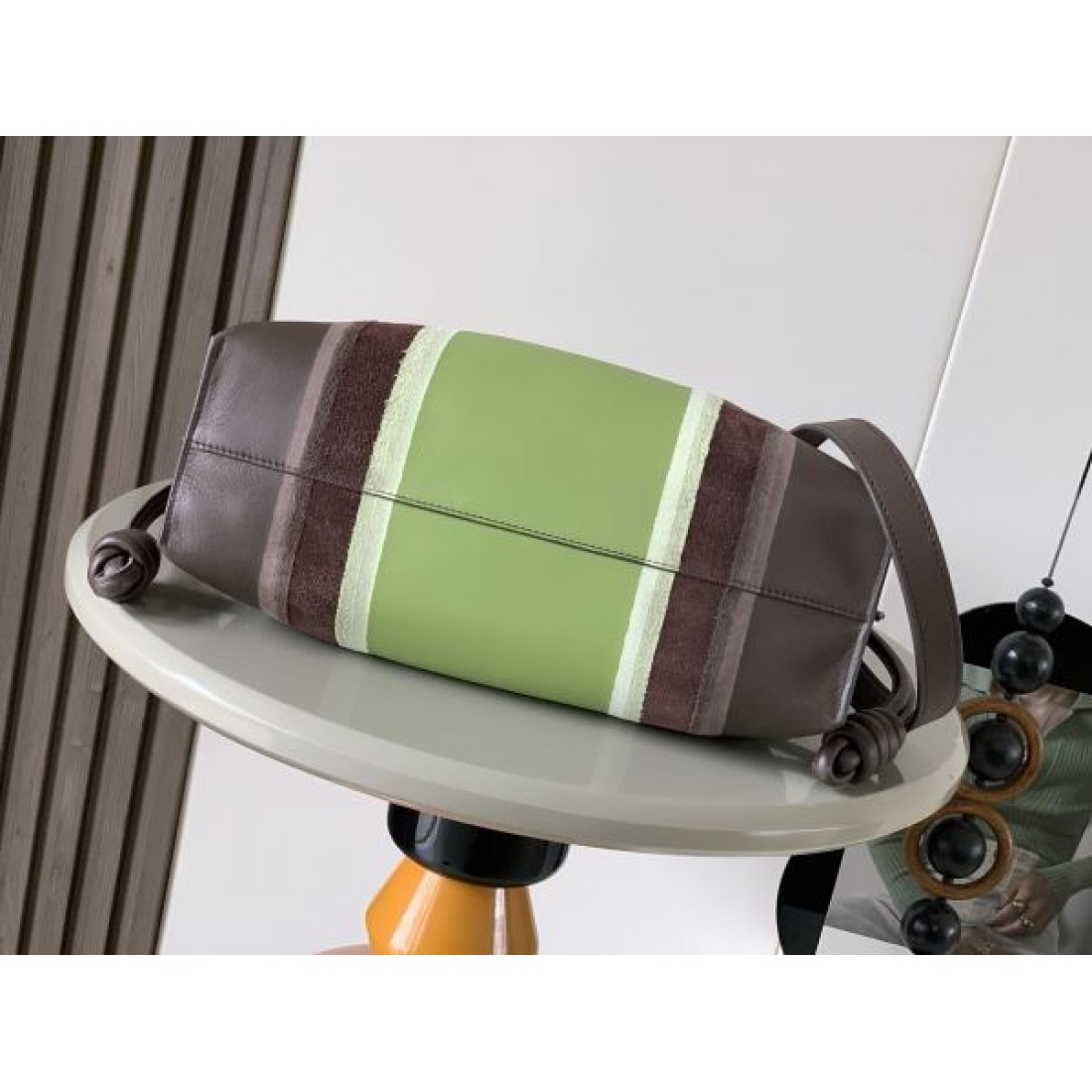 都会的 軽量 ロエベ LOEWE コピー トートバッグ 実用性 人気継続