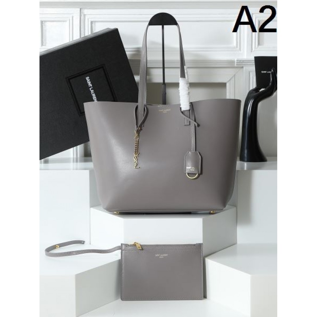 洗練された 落ち着いた イヴ サンローラン YSL コピー トートバッグ 収納力抜群 上質仕上げ