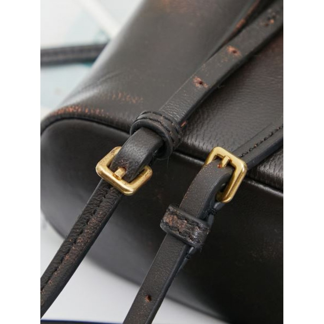 柔らか印象 フェミニン ミュウミュウ MIU MIU コピー バックパック 軽量設計 使い勝手良好