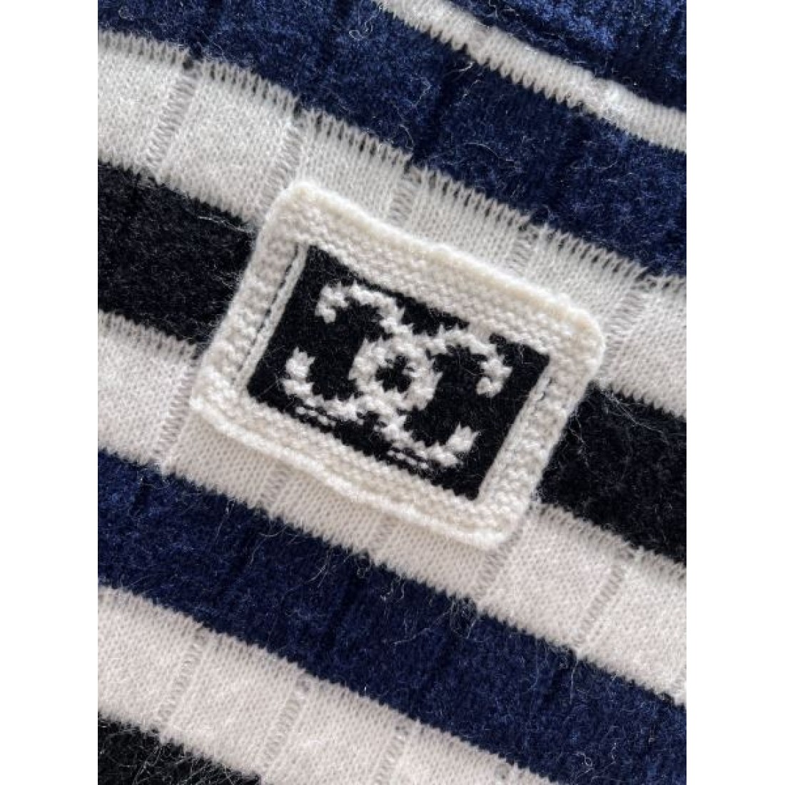 上質 シンプル CHANEL シャネル コピー ニット 着心地良い 大人っぽい