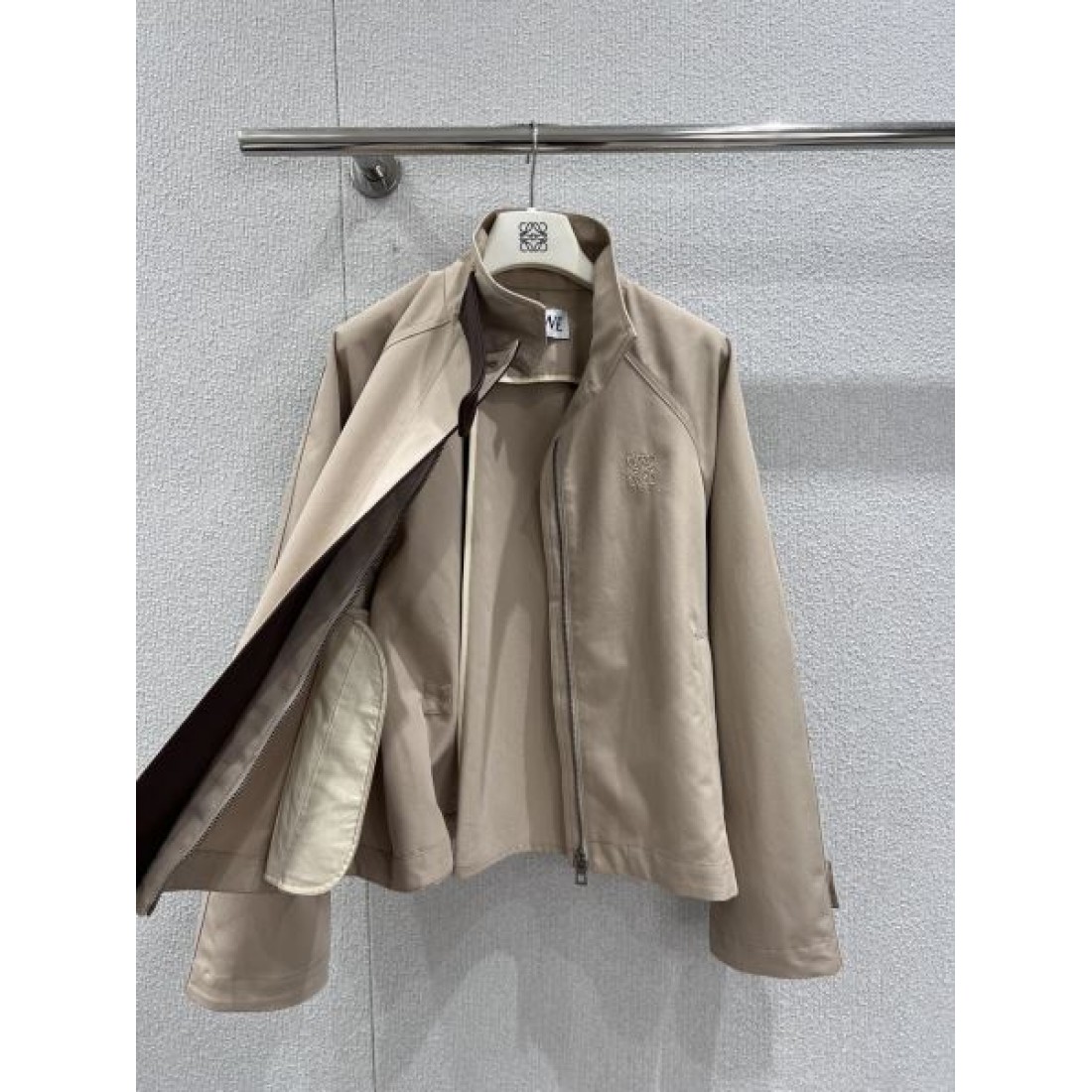 高品質 洗練 LOEWE ロエベ コピー ジャケット 上品 モダン