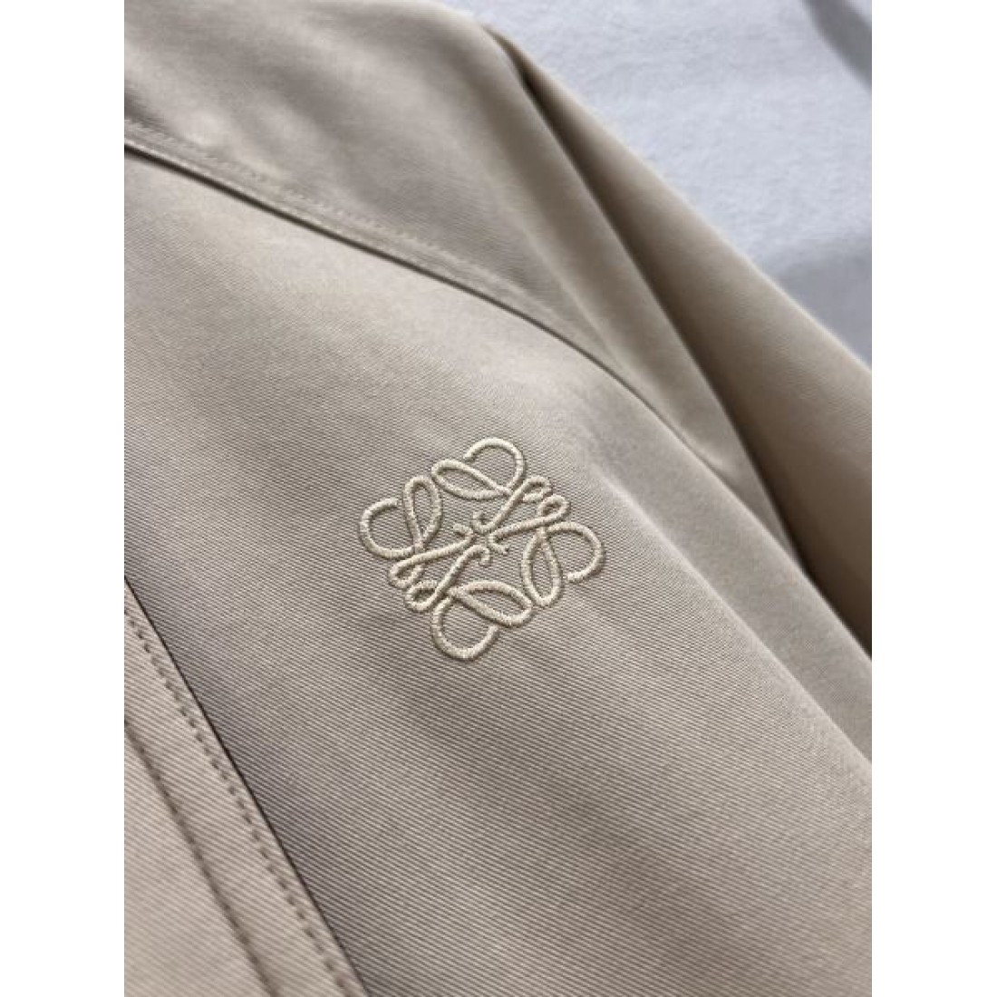 高品質 洗練 LOEWE ロエベ コピー ジャケット 上品 モダン