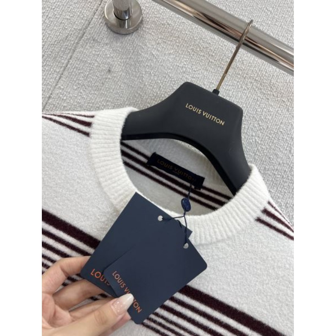 高級 上品 LOUIS VUITTON ルイヴィトン コピー セーター 暖かい エレガント