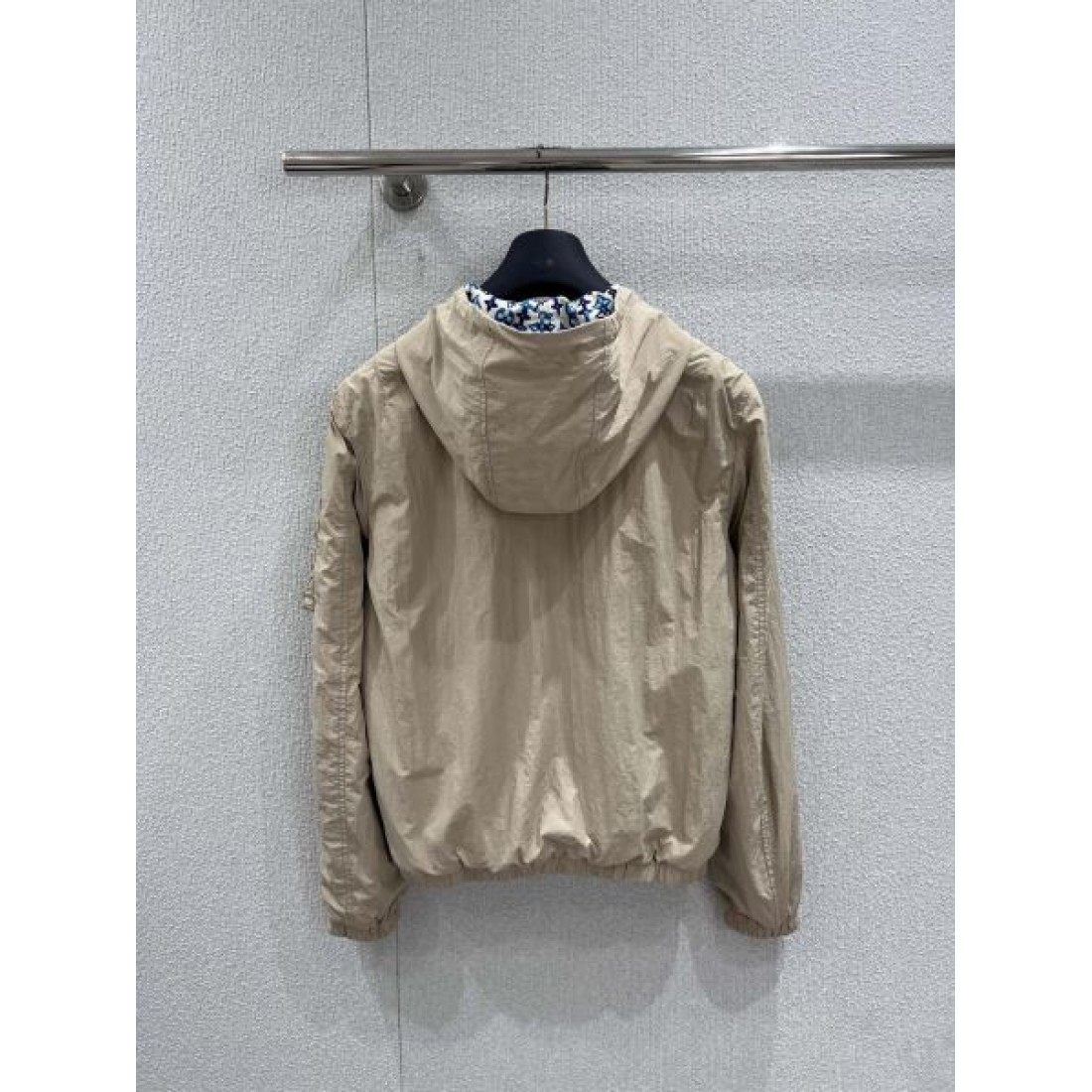 定番 高品質 LOUIS VUITTON ルイヴィトン コピー ジャケット 上品 大人っぽい