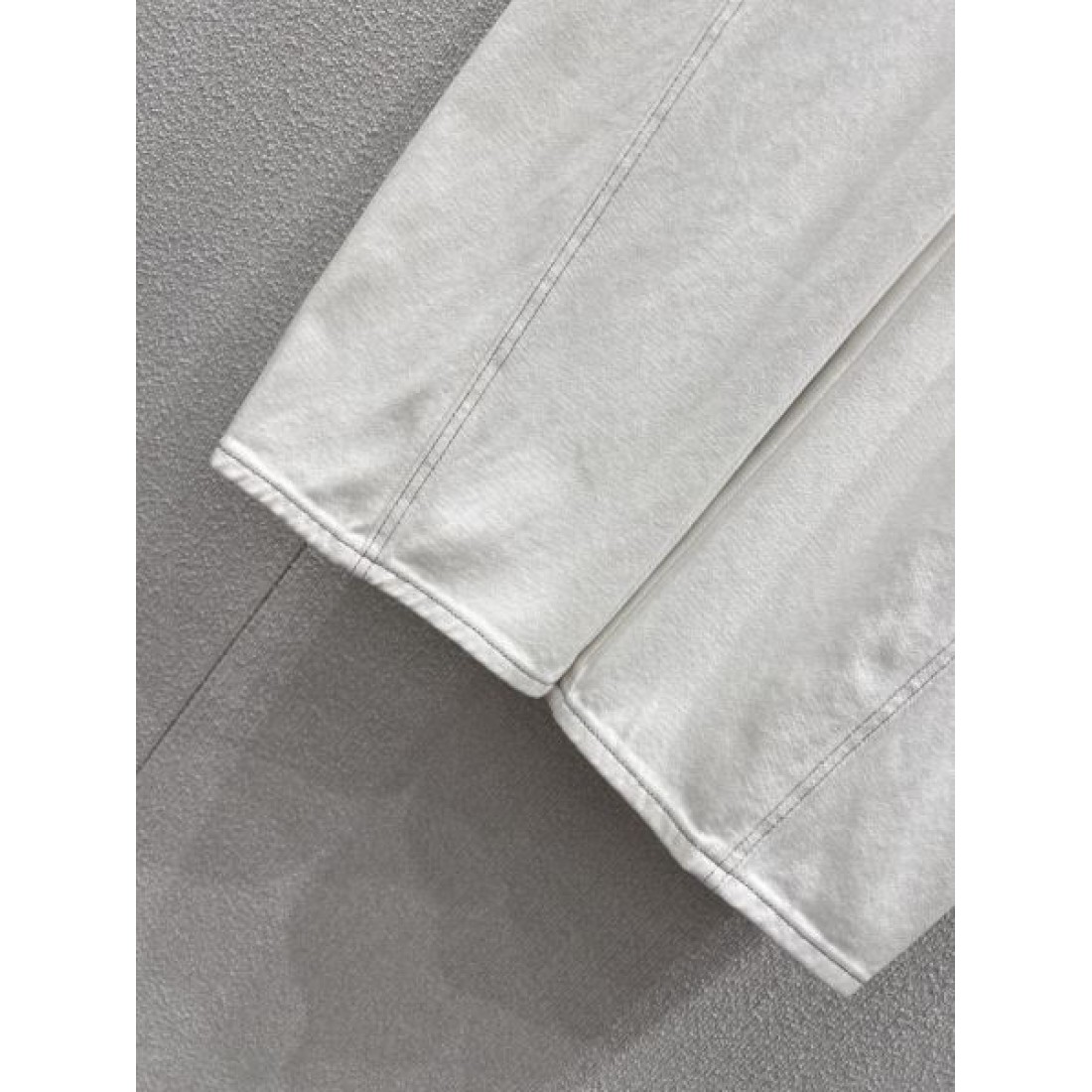  スタイリッシュ 立体感 ALEXANDER WANG アレキサンダーワン コピー カジュアルパンツ 上質