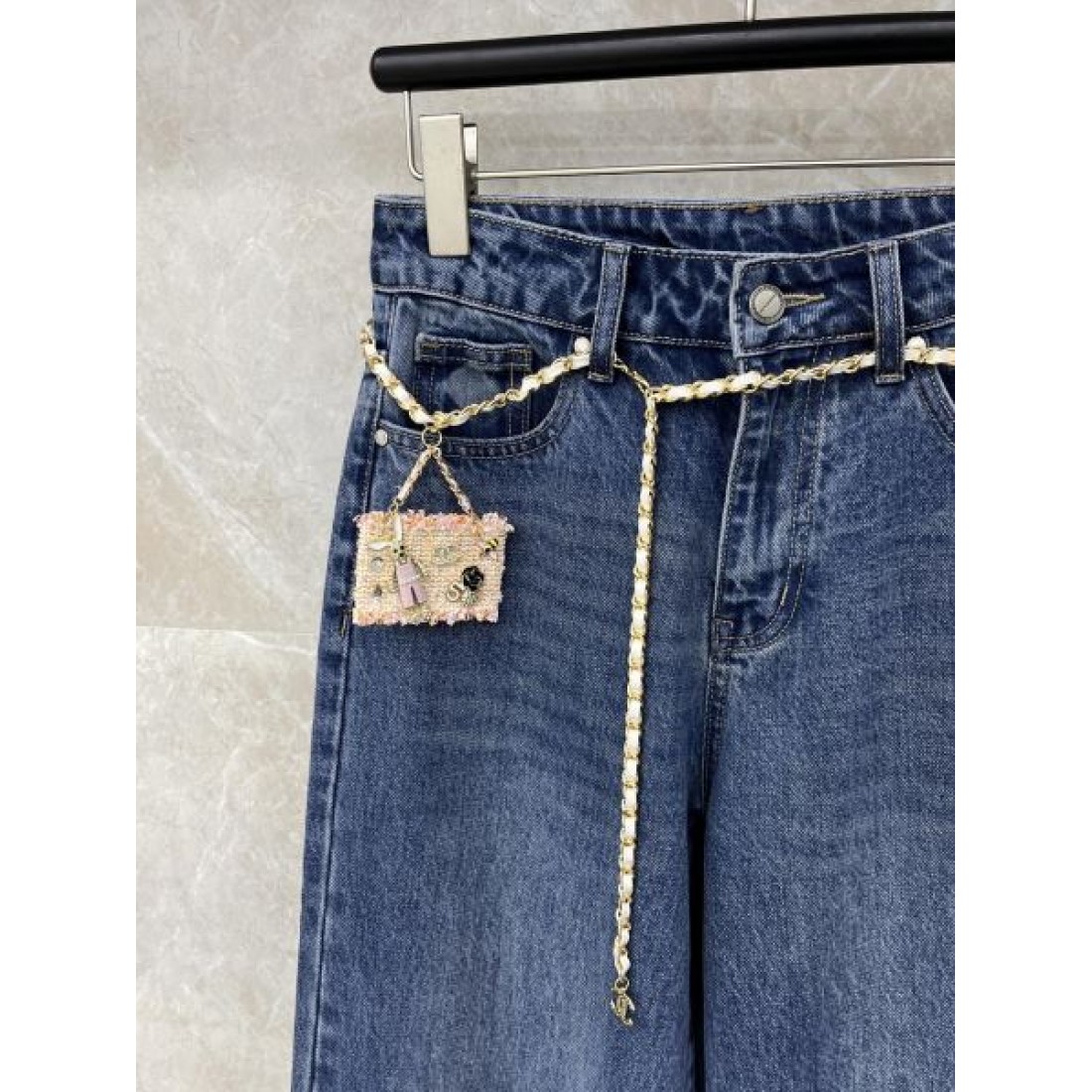 フェミニン 繊細 CHANEL シャネル スーパーコピー デニムパンツ 優雅