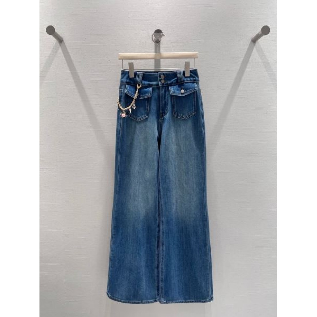 洗練 上品 CHANEL シャネル スーパーコピー デニムパンツ 高級感