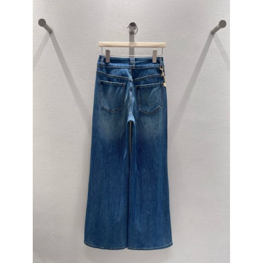 洗練 上品 CHANEL シャネル スーパーコピー デニムパンツ 高級感