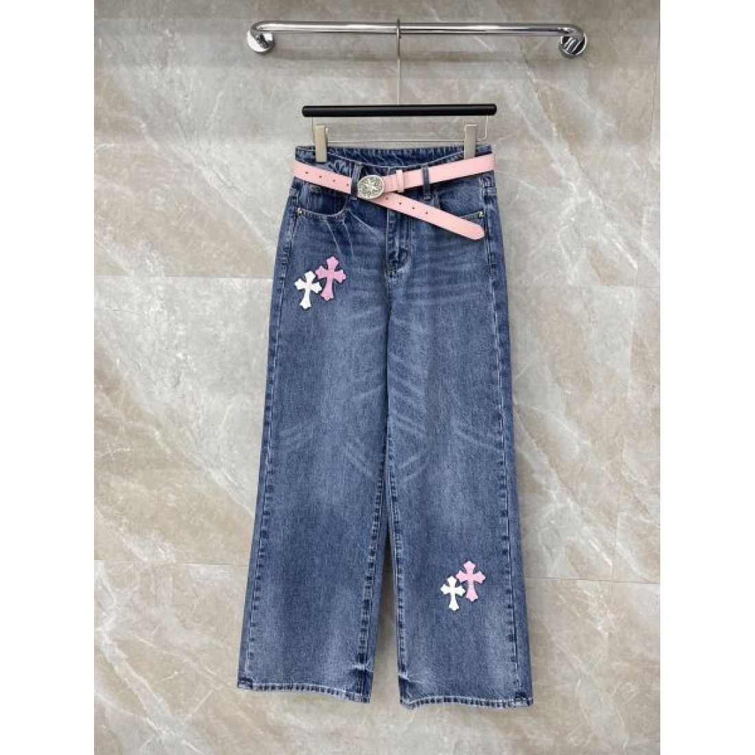 ラグジュアリー 立体裁断 CHROME HEARTS クロムハーツ スーパーコピー デニムパンツ 注目度