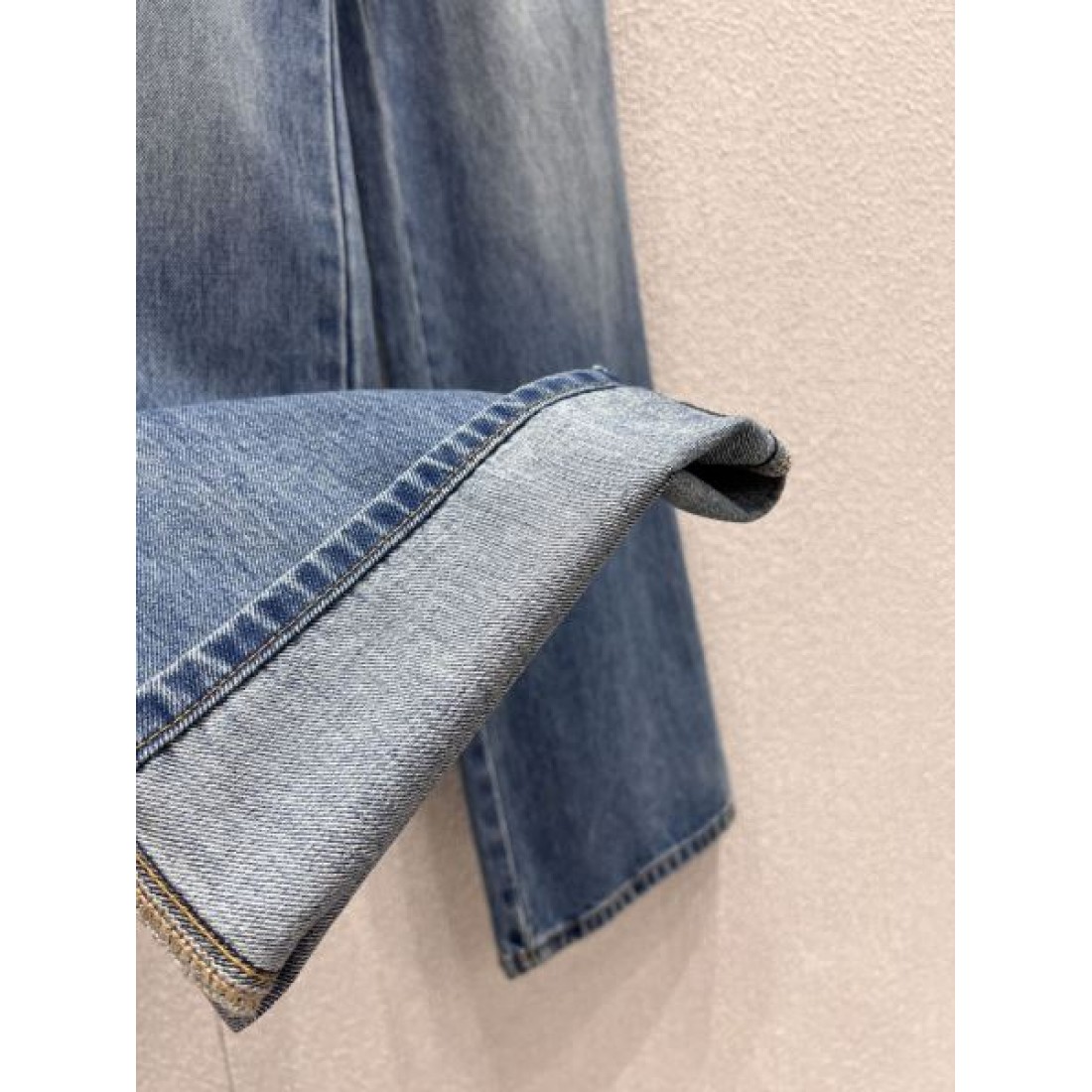 クラシック 高級 GUCCI グッチ スーパーコピー デニムパンツ 存在感