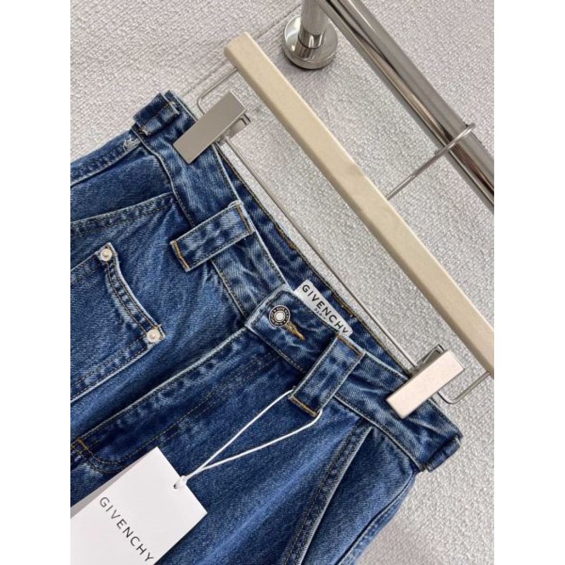 シック 都会的 GIVENCHY ジバンシィ スーパーコピー デニムパンツ 上品