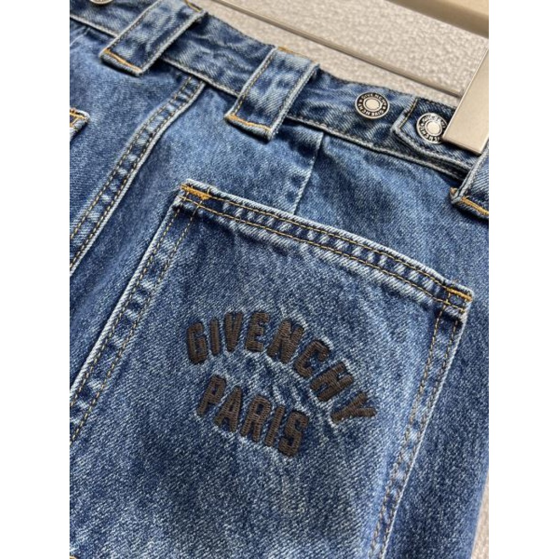 シック 都会的 GIVENCHY ジバンシィ スーパーコピー デニムパンツ 上品