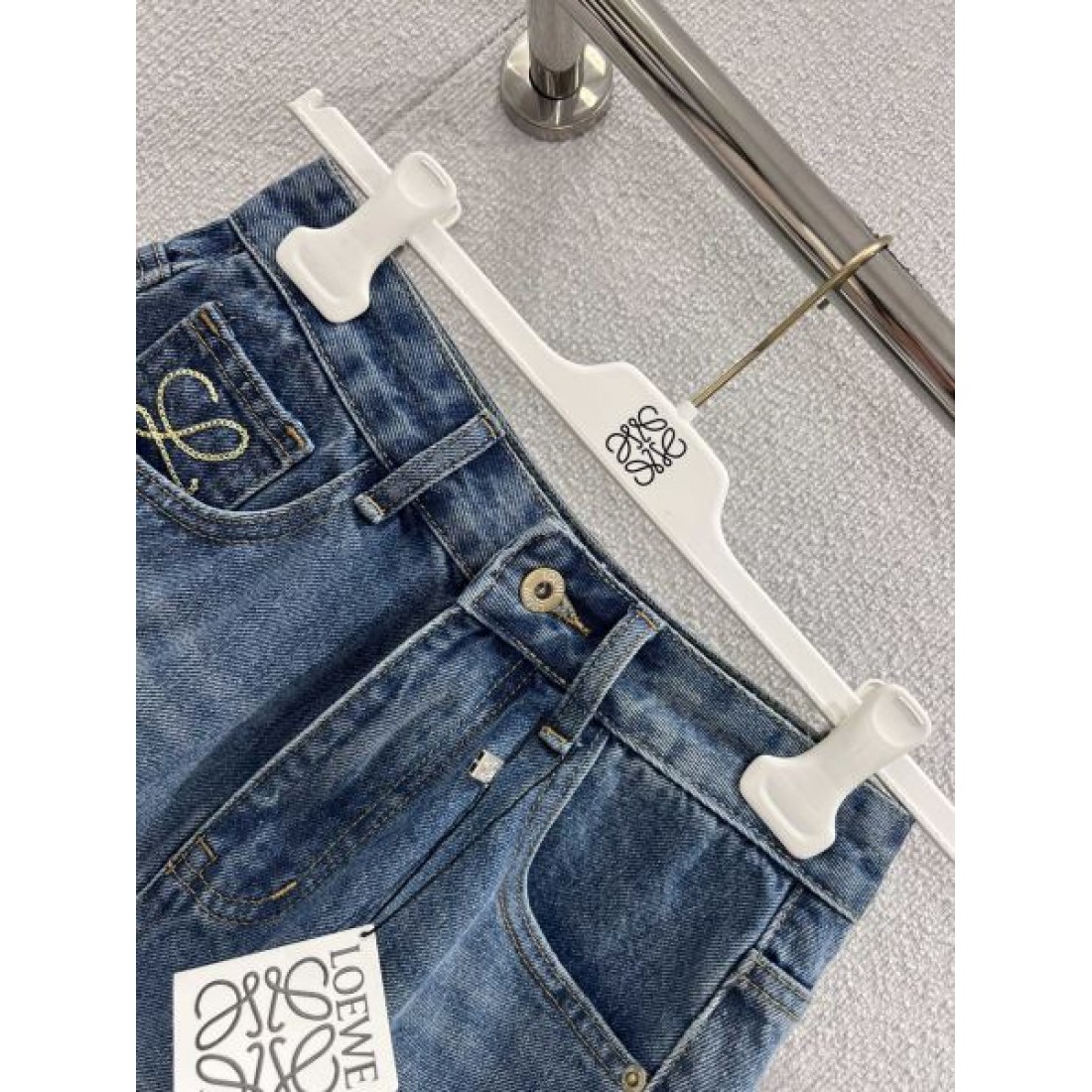 軽量 爽やか LOEWE ロエベ スーパーコピー デニムショートパンツ 快適