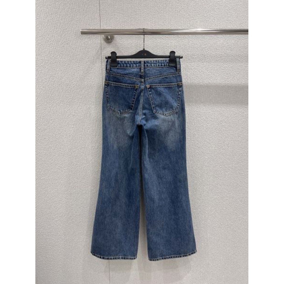  高級感 エレガント LOUIS VUITTON ルイヴィトン スーパーコピー デニムパンツ 注目