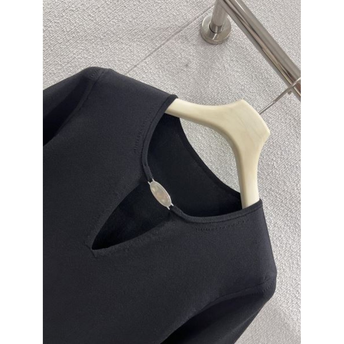 エッジィ 洗練 ALEXANDER WANG アレキサンダーワン コピー ワンピース 個性的 モード