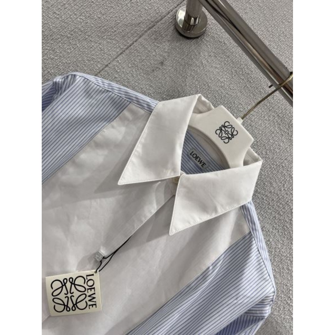  リラックス感 ナチュラル LOEWE ロエベ スーパーコピー ワンピース 軽やか 今季注目