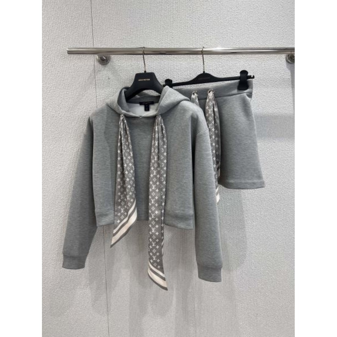 エレガント モード LOUIS VUITTON ルイヴィトン スーパーコピー セットアップ 存在感