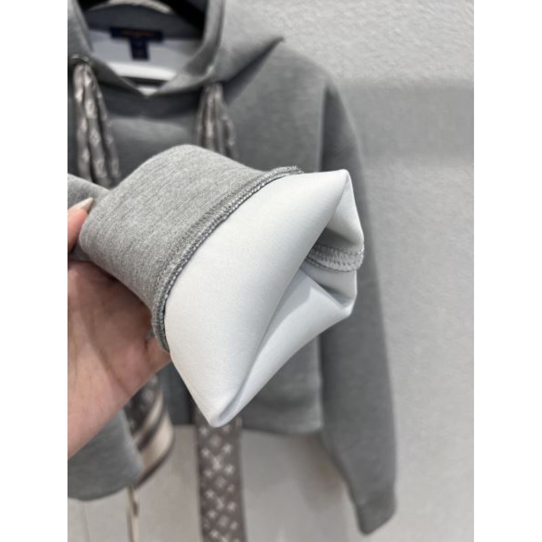 エレガント モード LOUIS VUITTON ルイヴィトン スーパーコピー セットアップ 存在感