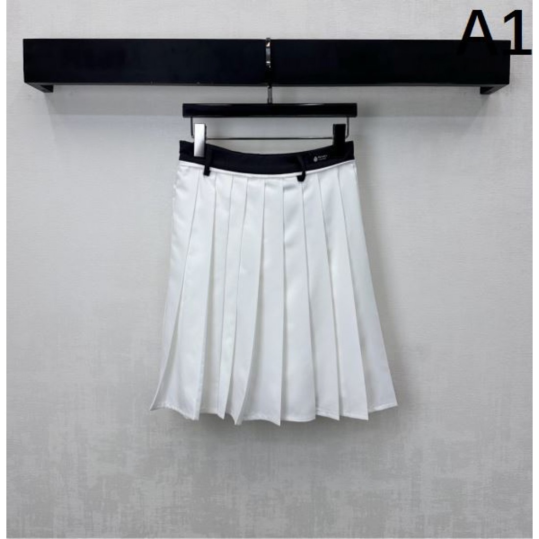 エレガント 高級感 PRADA プラダ スーパーコピー スカート 上品 フェミニン